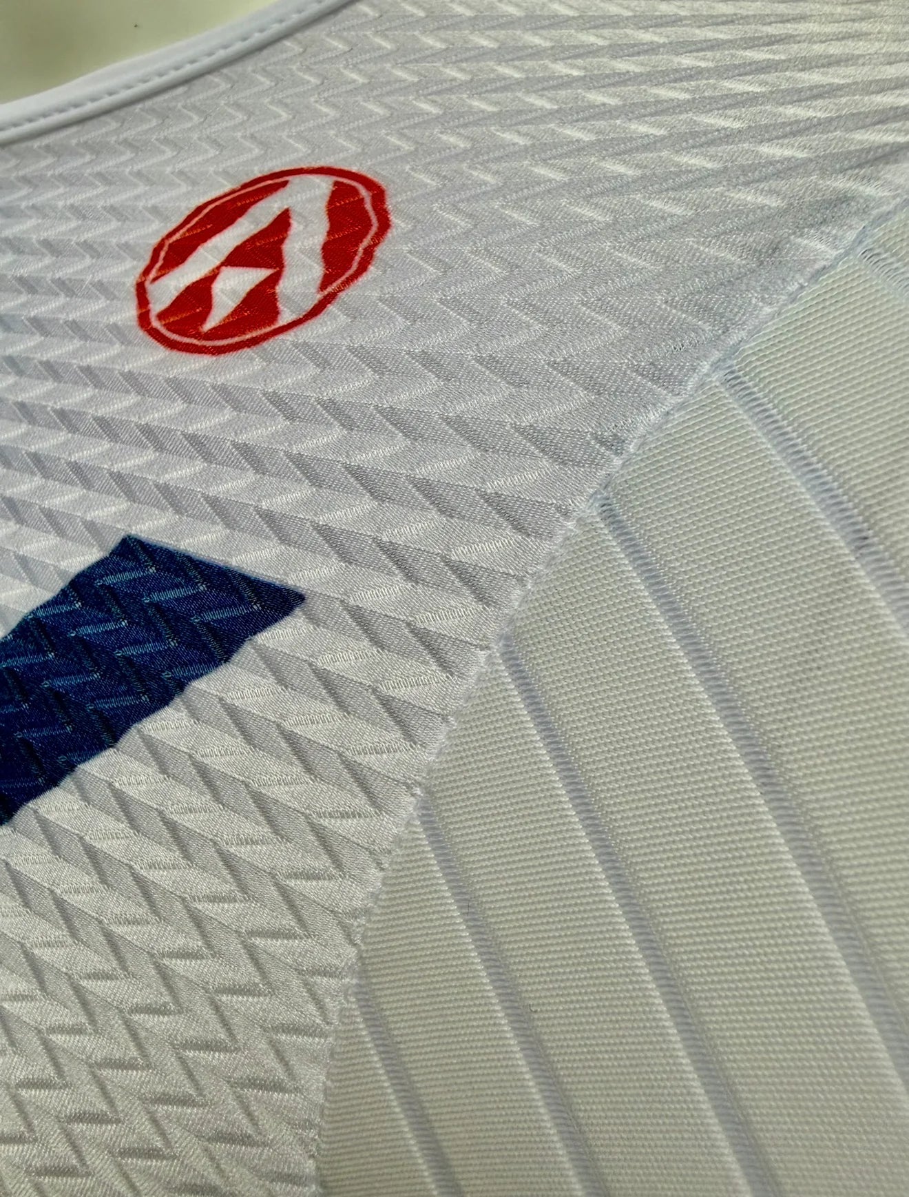 TRIAXIS PRO ENDURANCE TRISUIT